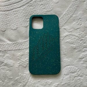 iPhone 12/12 pro Pela case